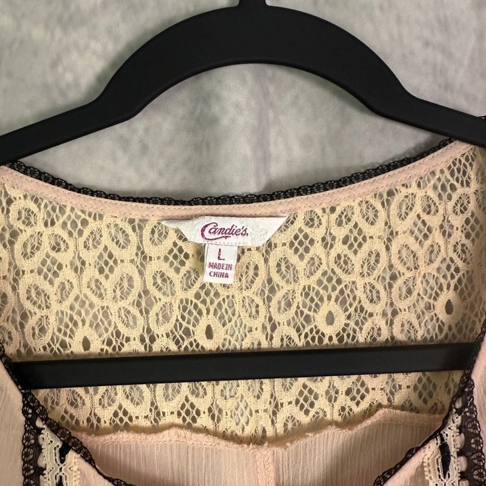 y2k y210 Candies Blouse Womens sz L Pink Cottagecore Coquette Feminine Lace Trim